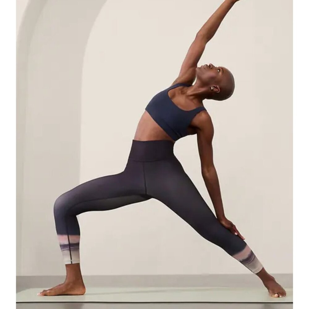 New Athleta XS Elation Ultra High Rise 7/8 Legging Navy Abstract X-SMALL
